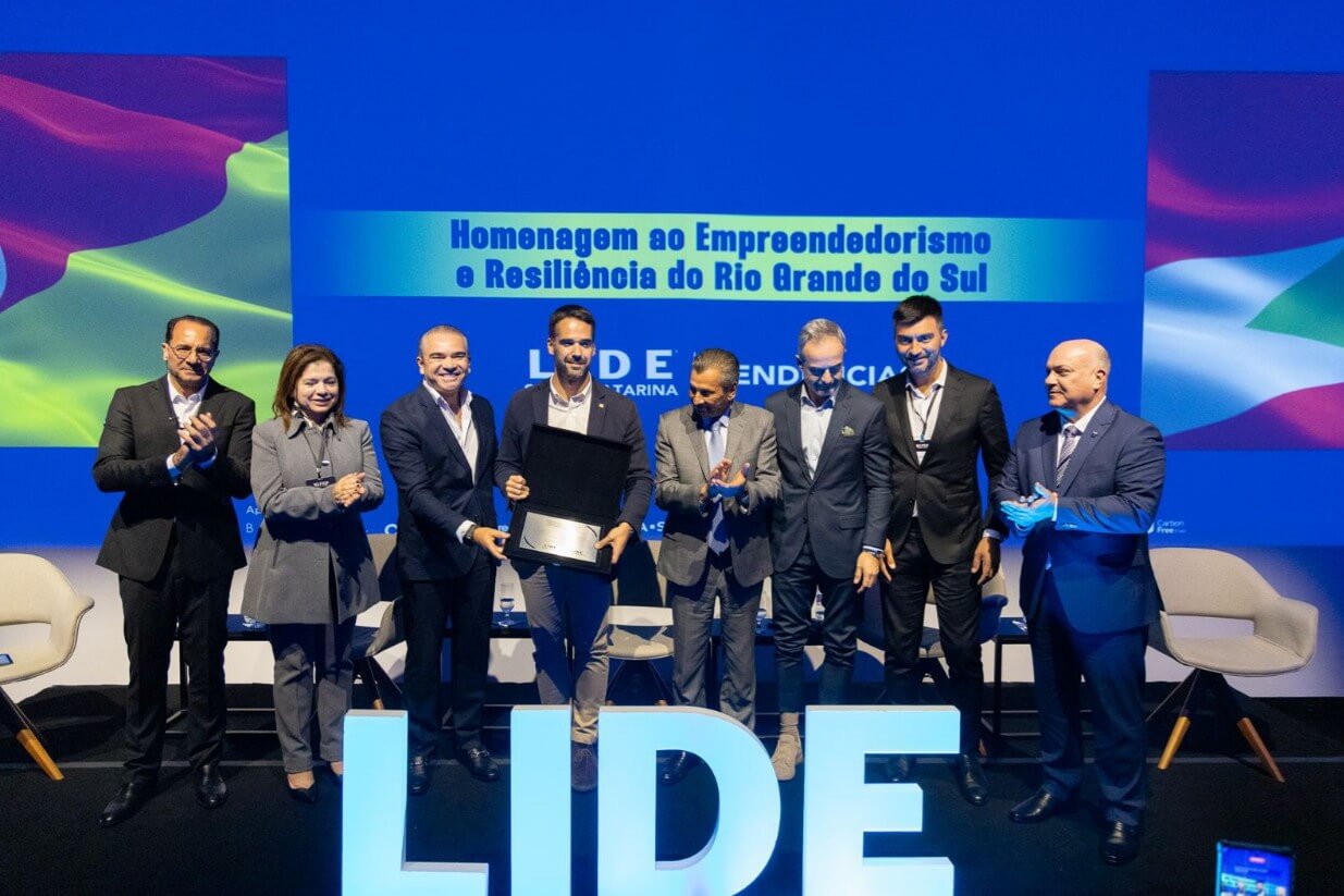 LIDE SC homenageia RS e anuncia Fórum em Marrocos