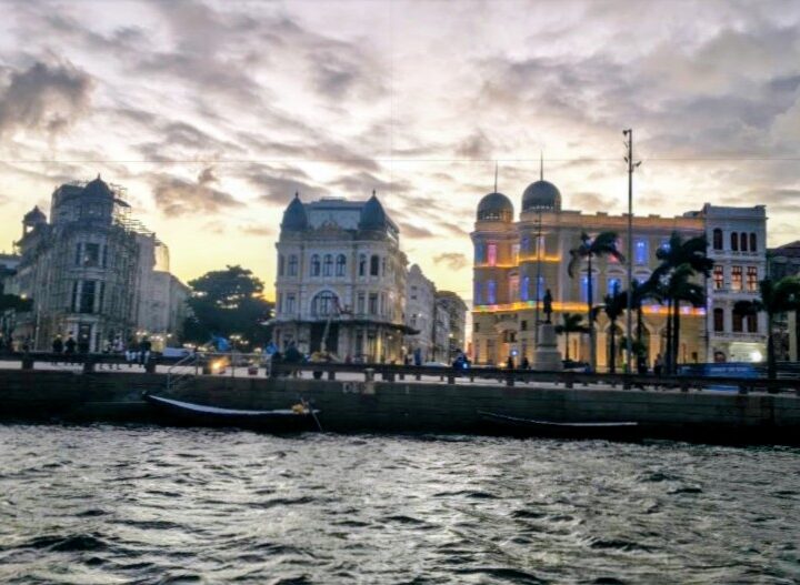 Roteiros imperdíveis no Recife: experiências guiadas revelam Olinda, Recife Antigo e Porto de Galinhas