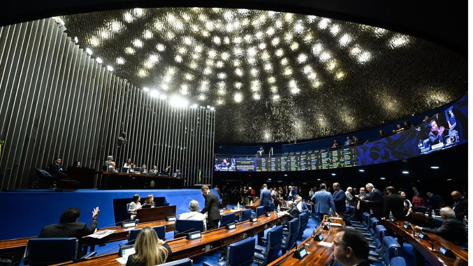 Senado Federal homenageia a ABRAJET pelos seus 69 anos de dedicação ao turismo brasileiro