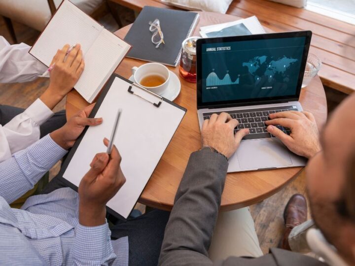 Pequenas empresas adotam tecnologia, mas ainda perdem clientes