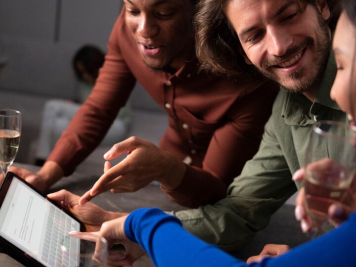 Sites brasileiros priorizam IA que responde usuários em vez de coletar dados