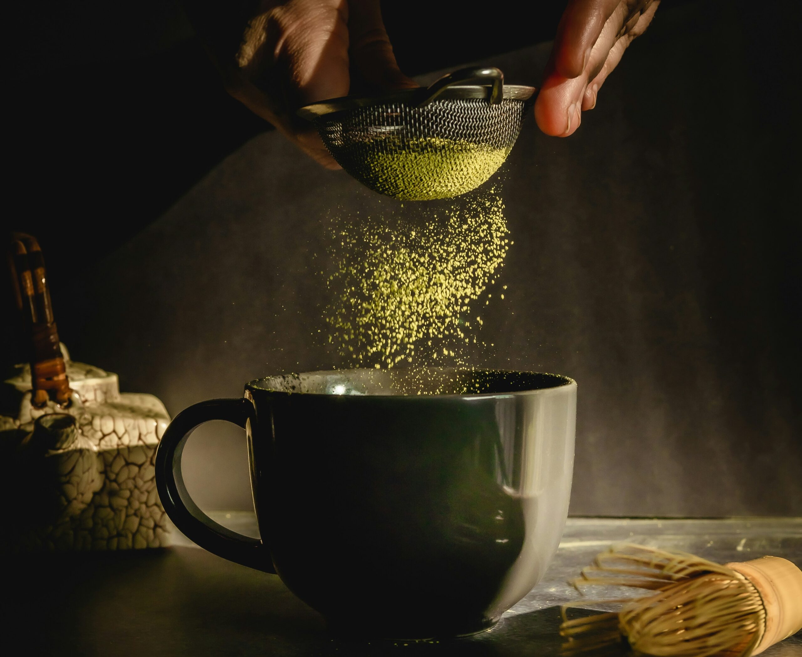 Do café ao sorvete: matcha ganha novos formatos e mercado global deve alcançar US$ 8,9 bilhões até 2033